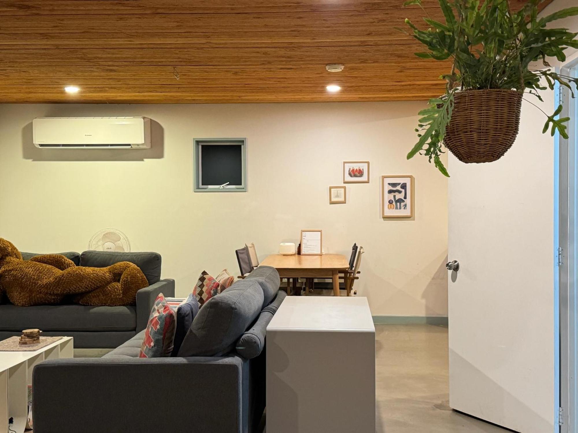 Sunrise Mountain View Cabin Retreat Springfield 外观 照片